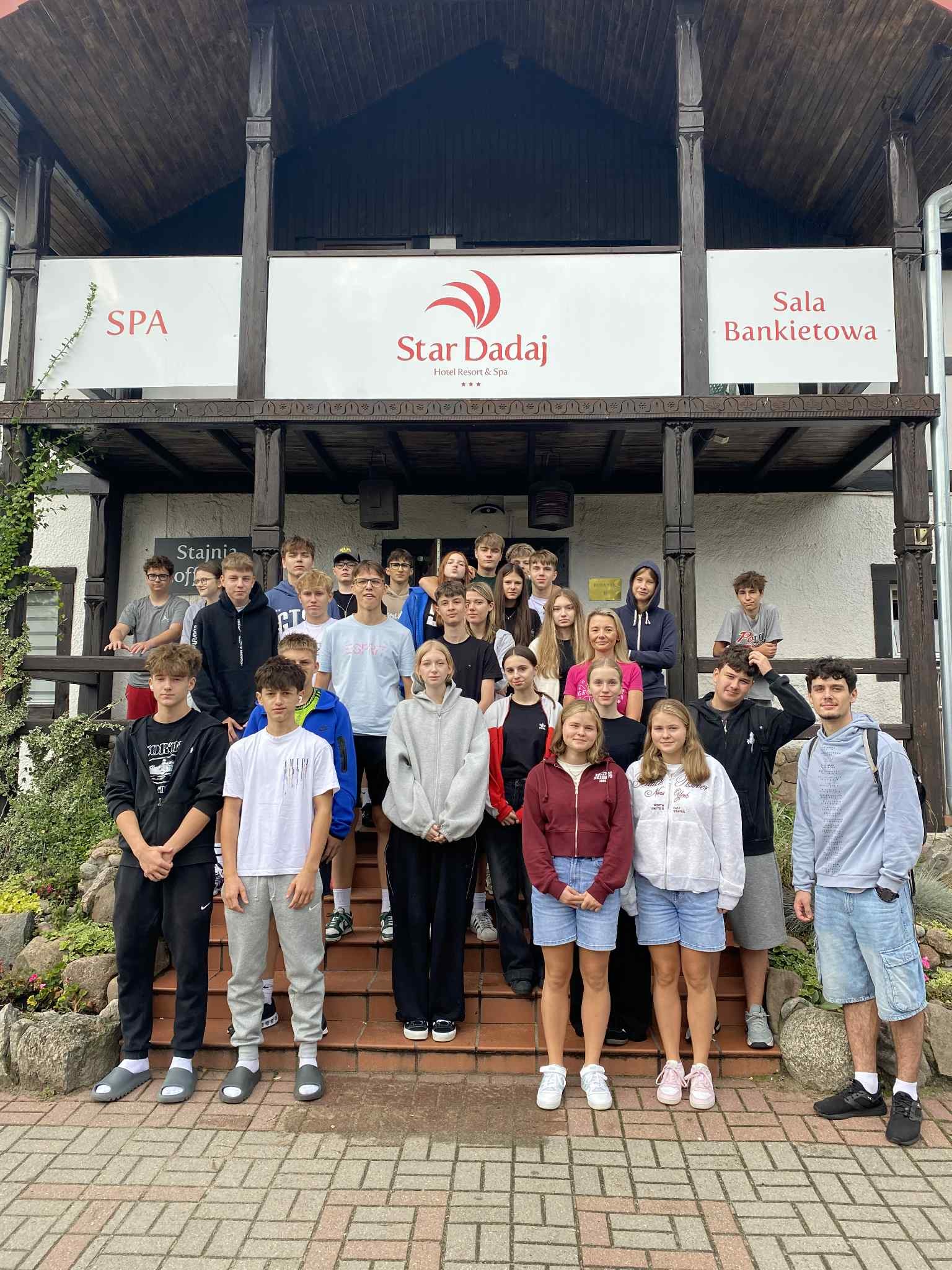 547421943 1362727865853630 5194764427120689130 n