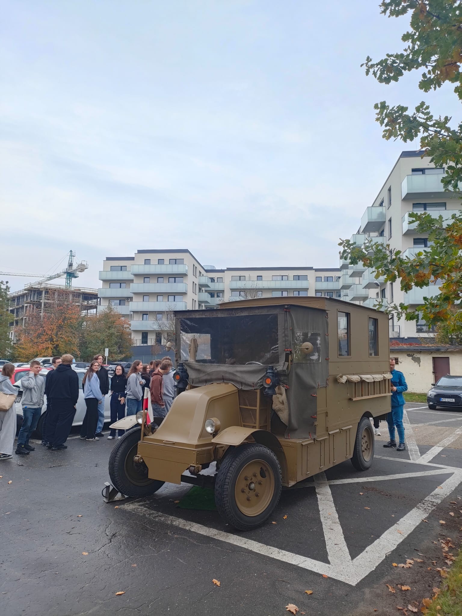 570955466 1402025218590561 201515846912381078 n