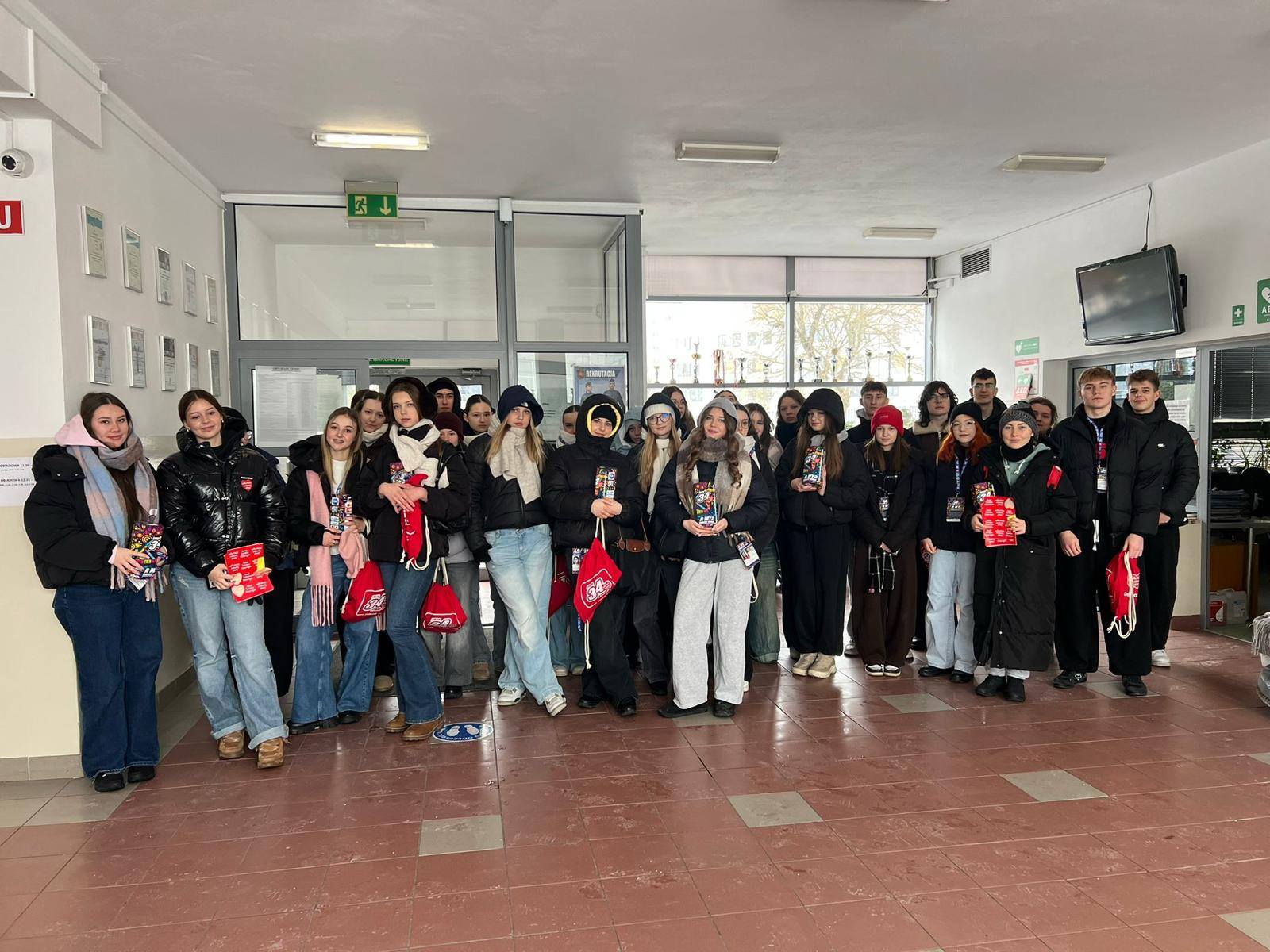 617613800 1481394027320346 6396599948169463339 n